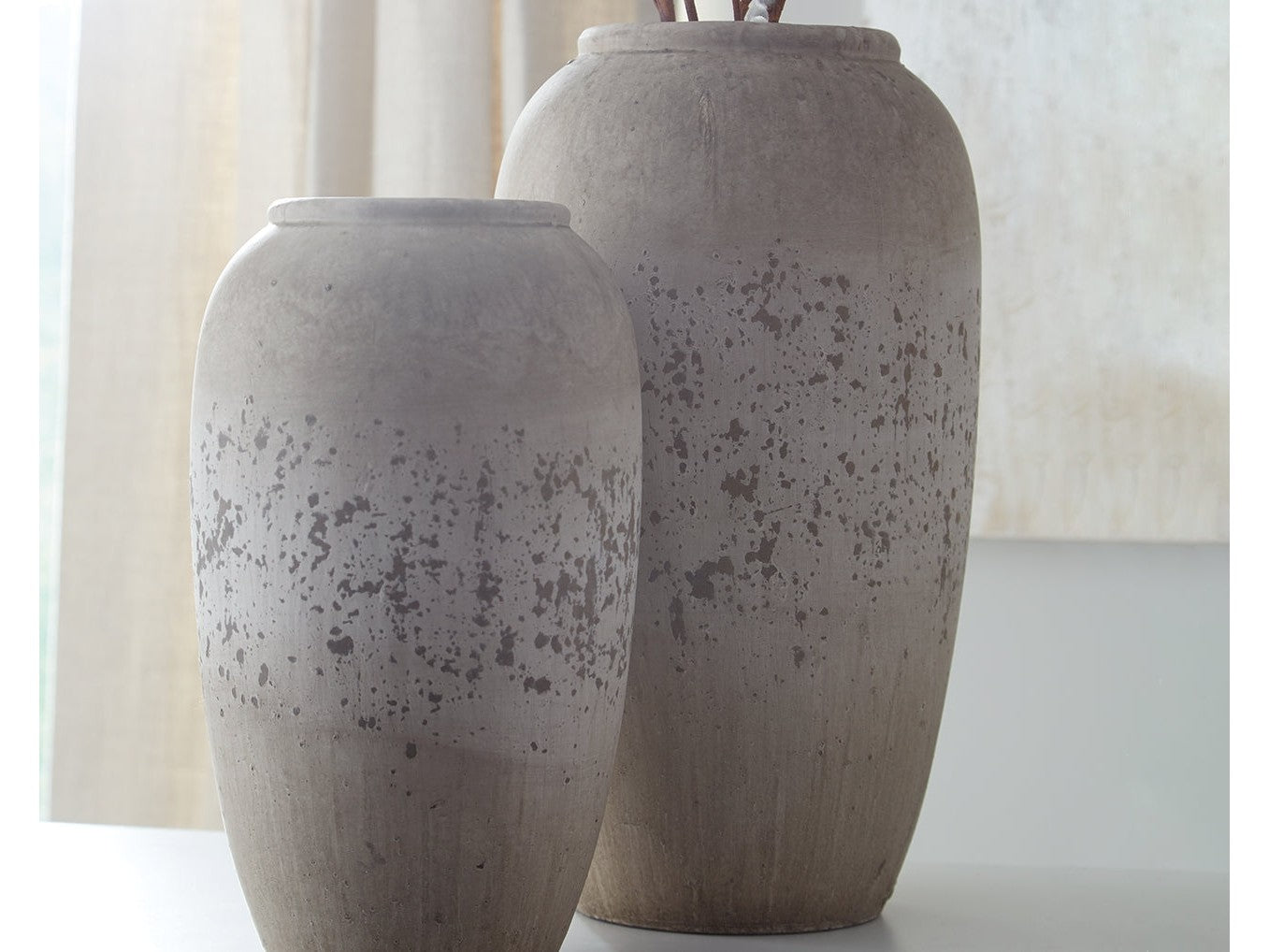 Dimitra Vase (Set of 2)