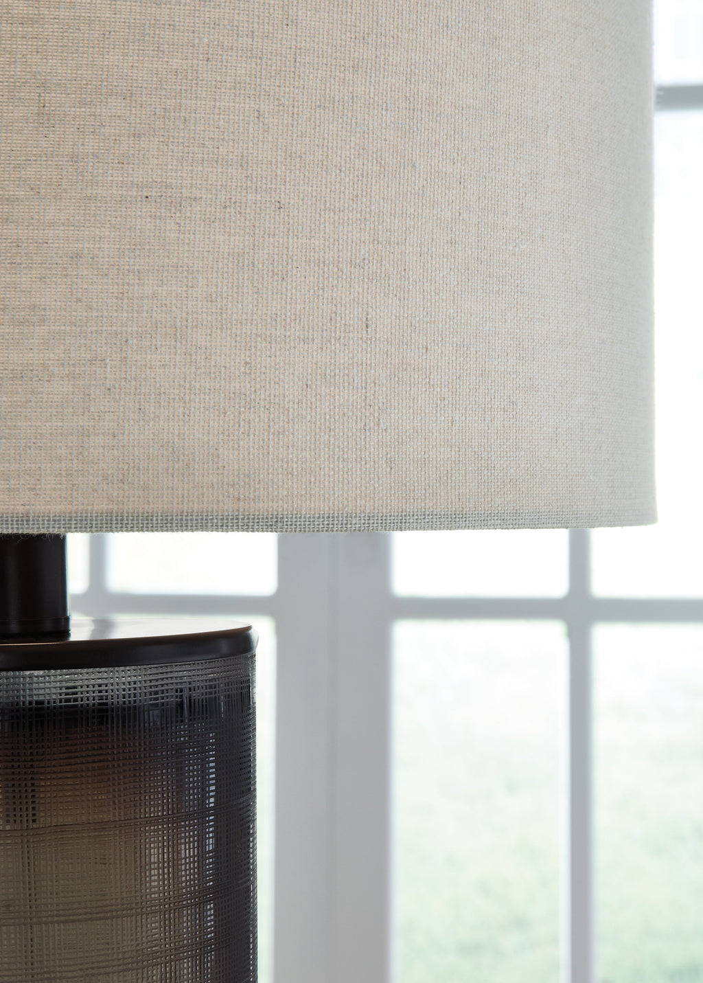 Dingerly Brown Table Lamp (Set of 2)