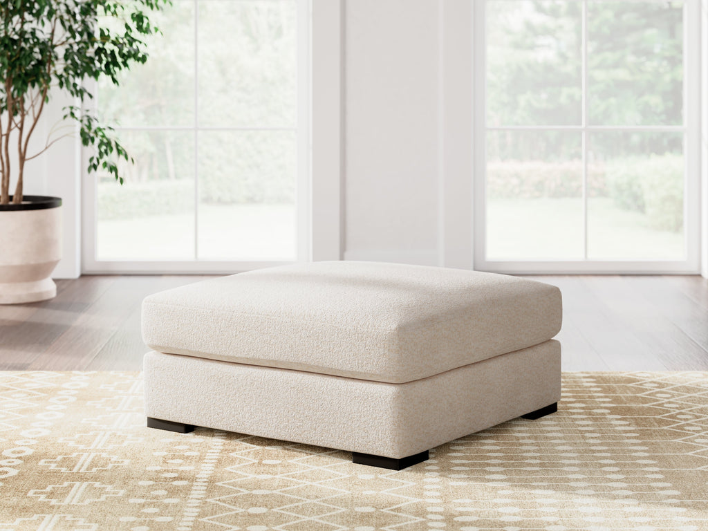 Donelson Creek Vanilla 5-Piece Sectional and 2 Oversized Ottomans