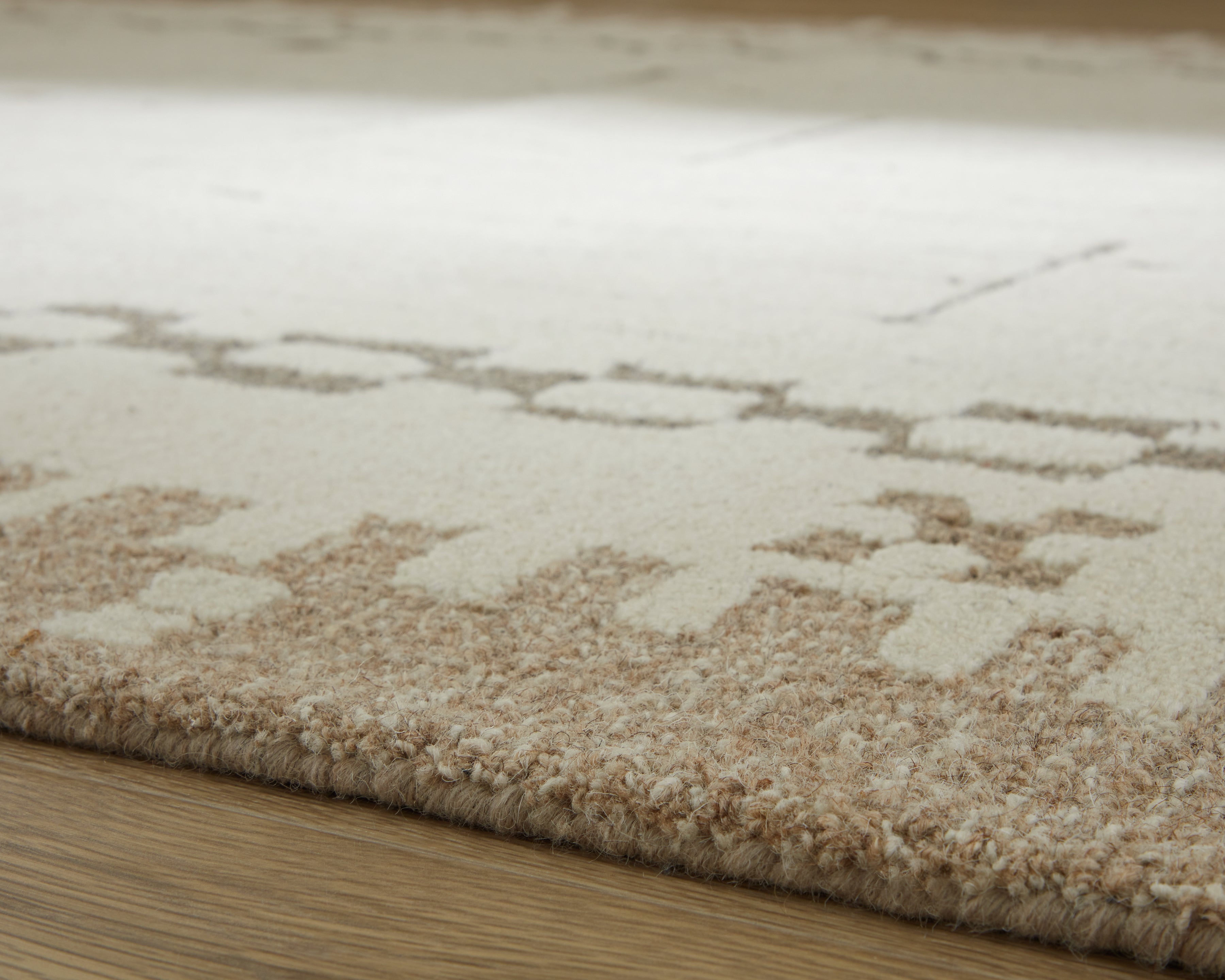 Dot Cream/Brown/Taupe Medium Rug