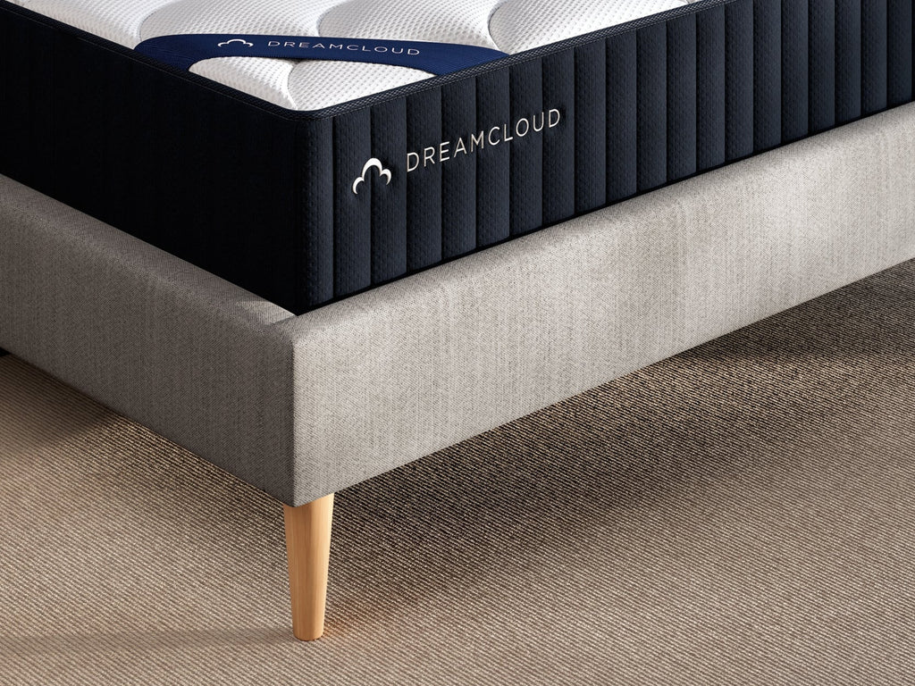 DreamCloud Classic Hybrid Firm White California King Mattress