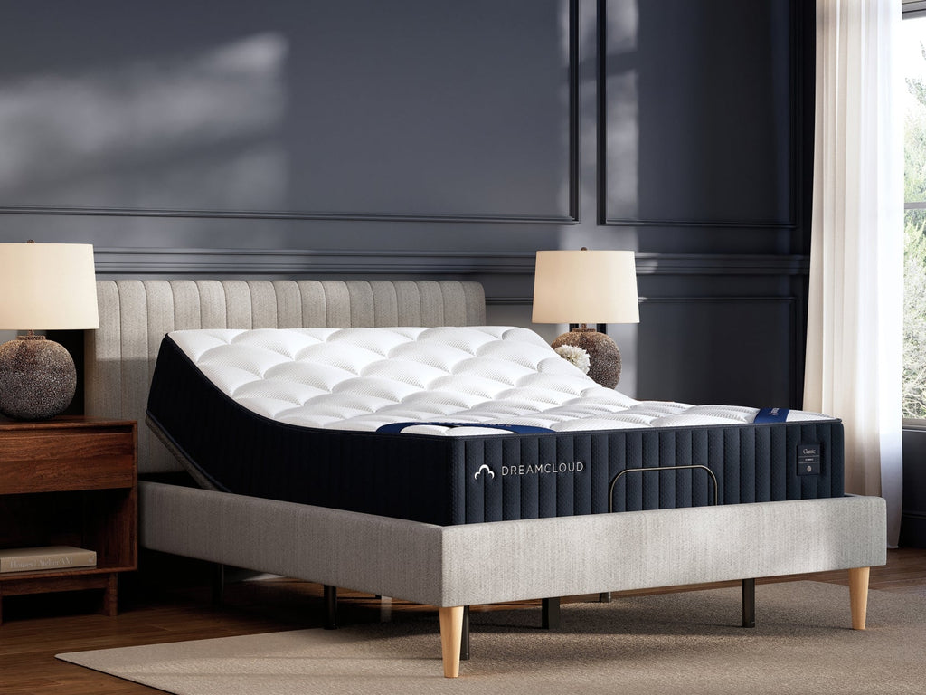 DreamCloud Classic Hybrid Firm White Full Mattress