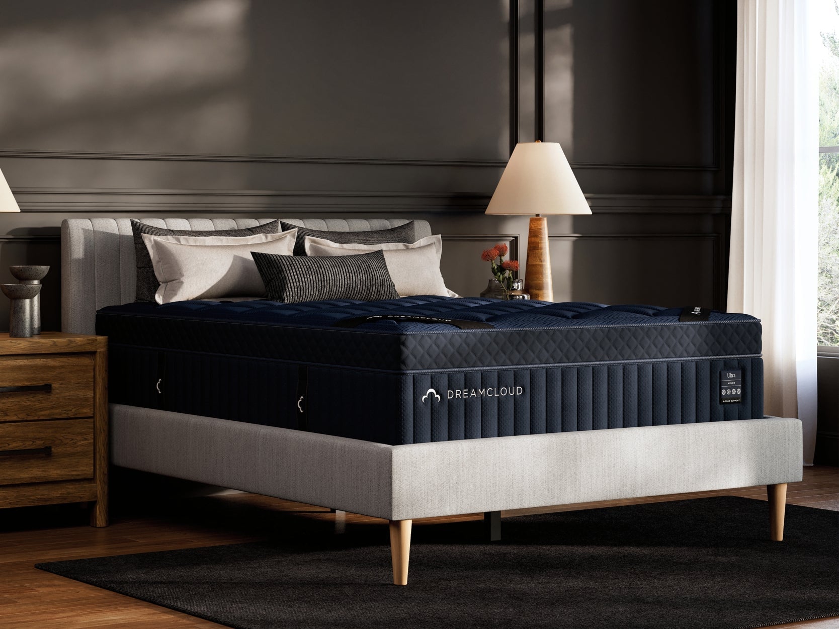 DreamCloud Ultra Hybrid Medium White Queen Mattress