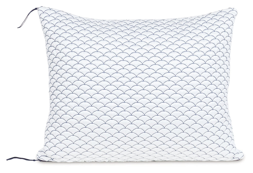DreamCloudTM Classic White Queen/King Pillow (Set of 4)
