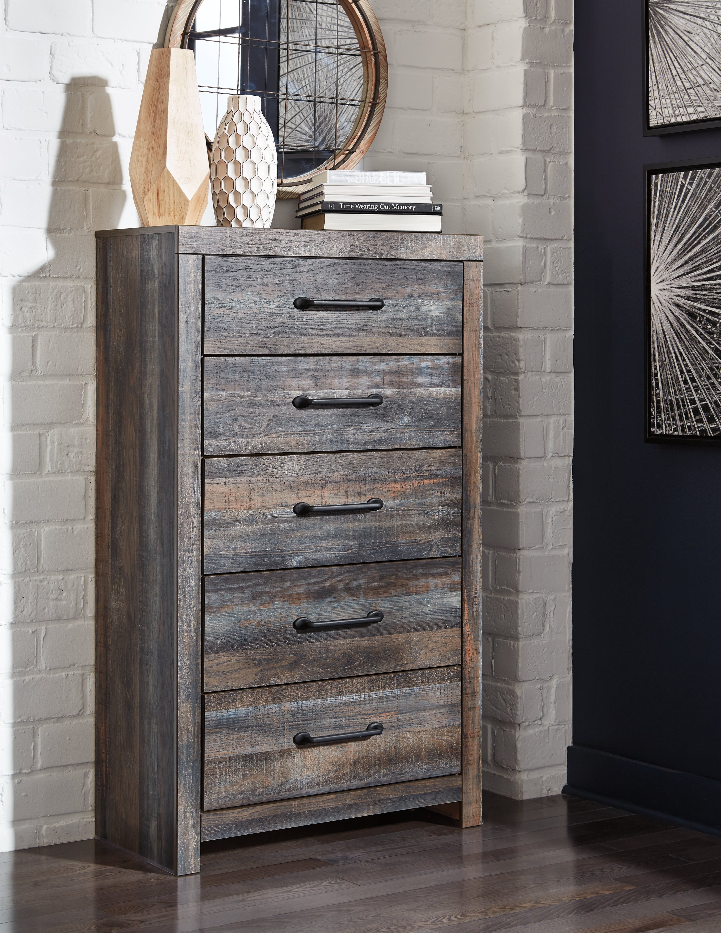 Drystan Multi King Bookcase Storage Bedroom Set with Chest