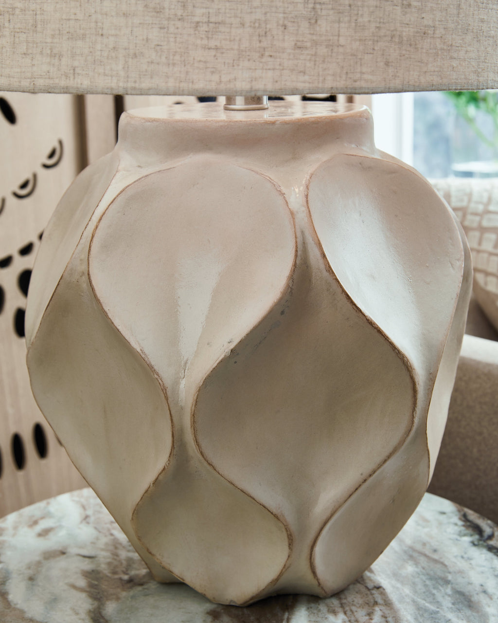 Edselham Distressed Cream Paper Table Lamp (1/CN)