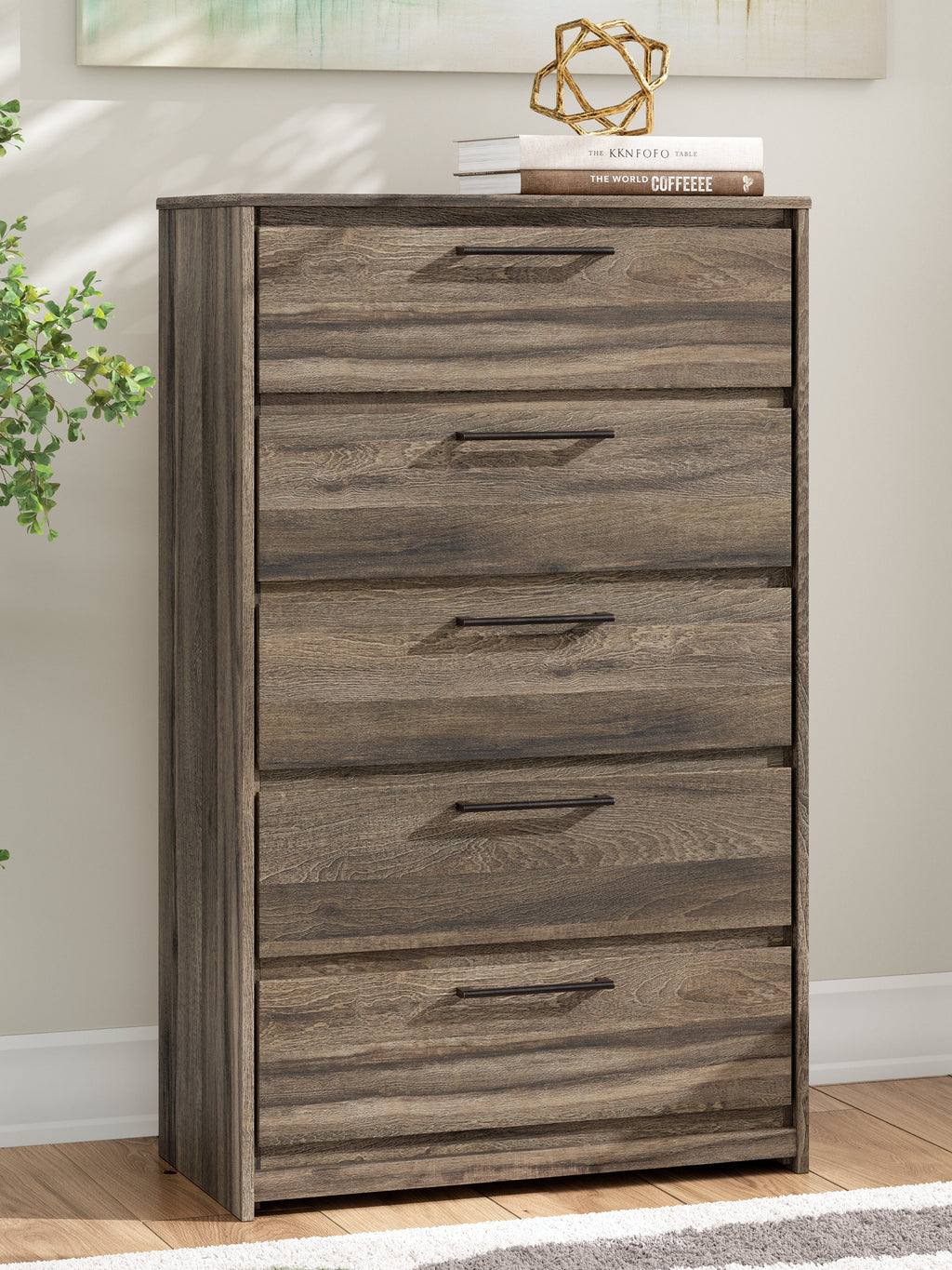 Elbrim Brown Five Drawer Chest