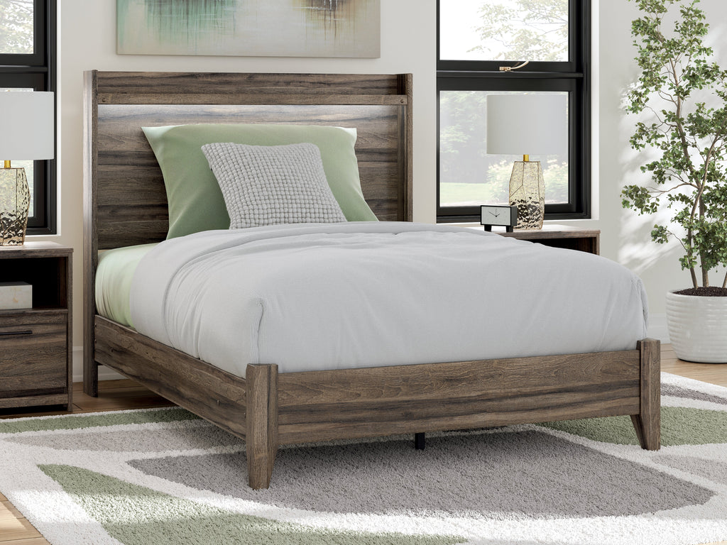 Elbrim Brown Full Panel Bed, Dresser and Mirror