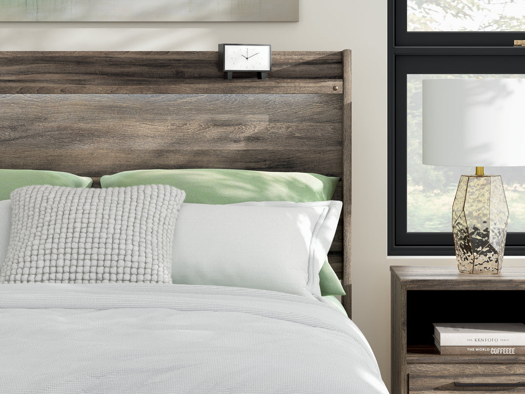 Elbrim Brown Full Panel Storage Bed, Dresser and Mirror