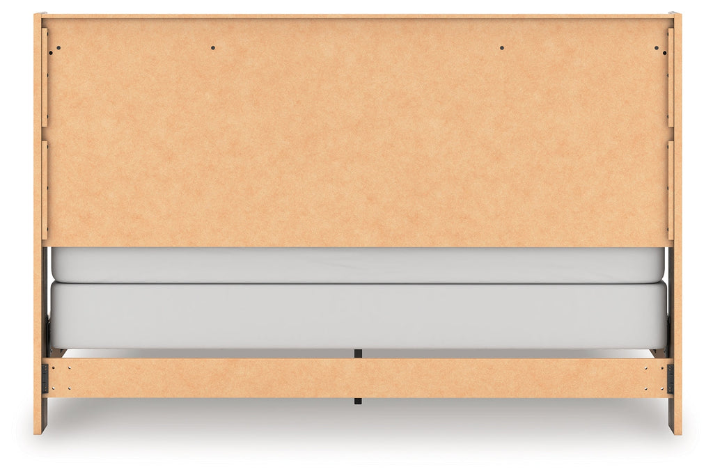 Elbrim Brown King Panel Bed