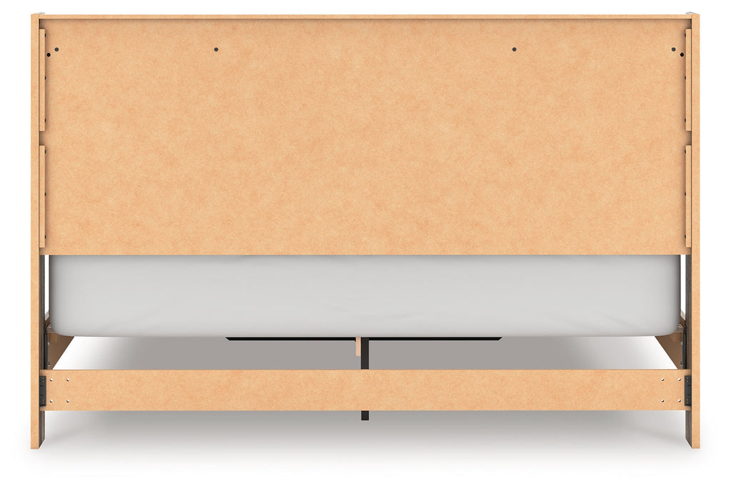 Elbrim Brown King Panel Storage Bed