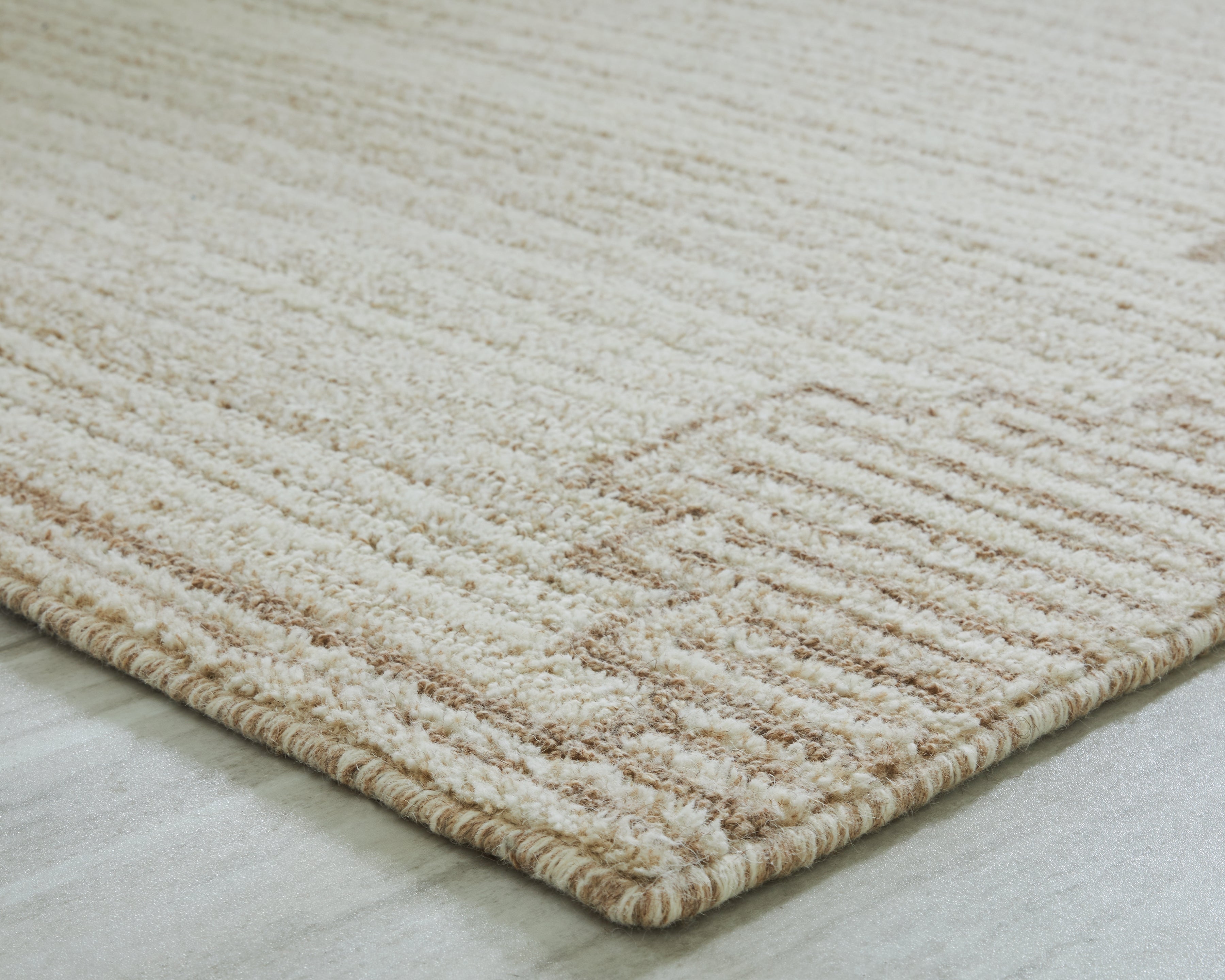 Emorymore Brown/Beige Large Rug
