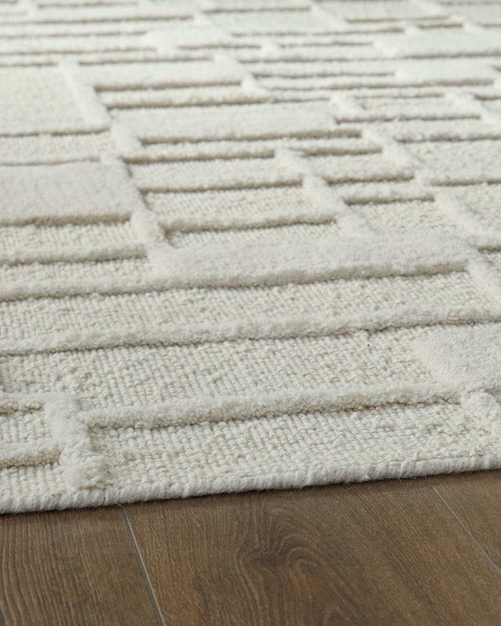 Empriss Ivory Medium Rug