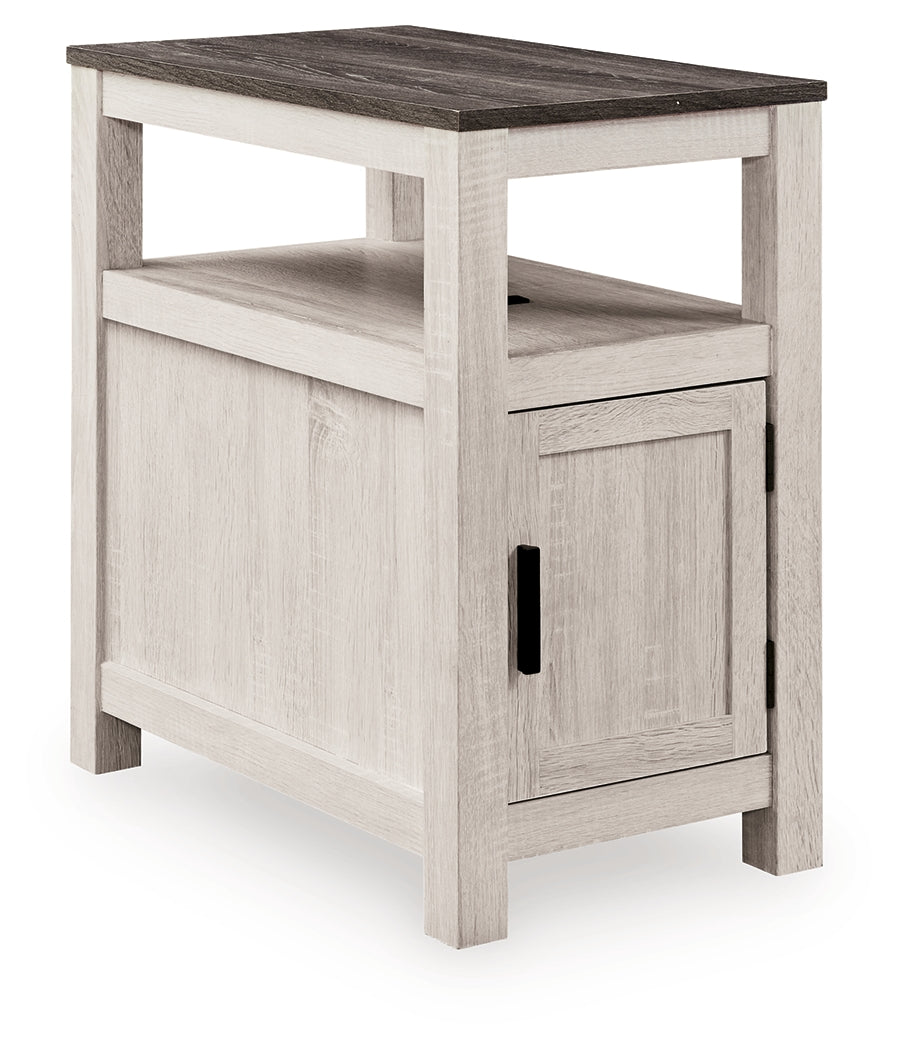 Fendenmore Two-tone Chair Side End Table