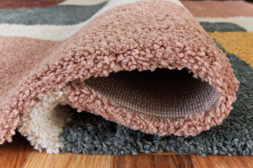 Flynnwick Cream/Pink/Gray 8' x 10' Rug