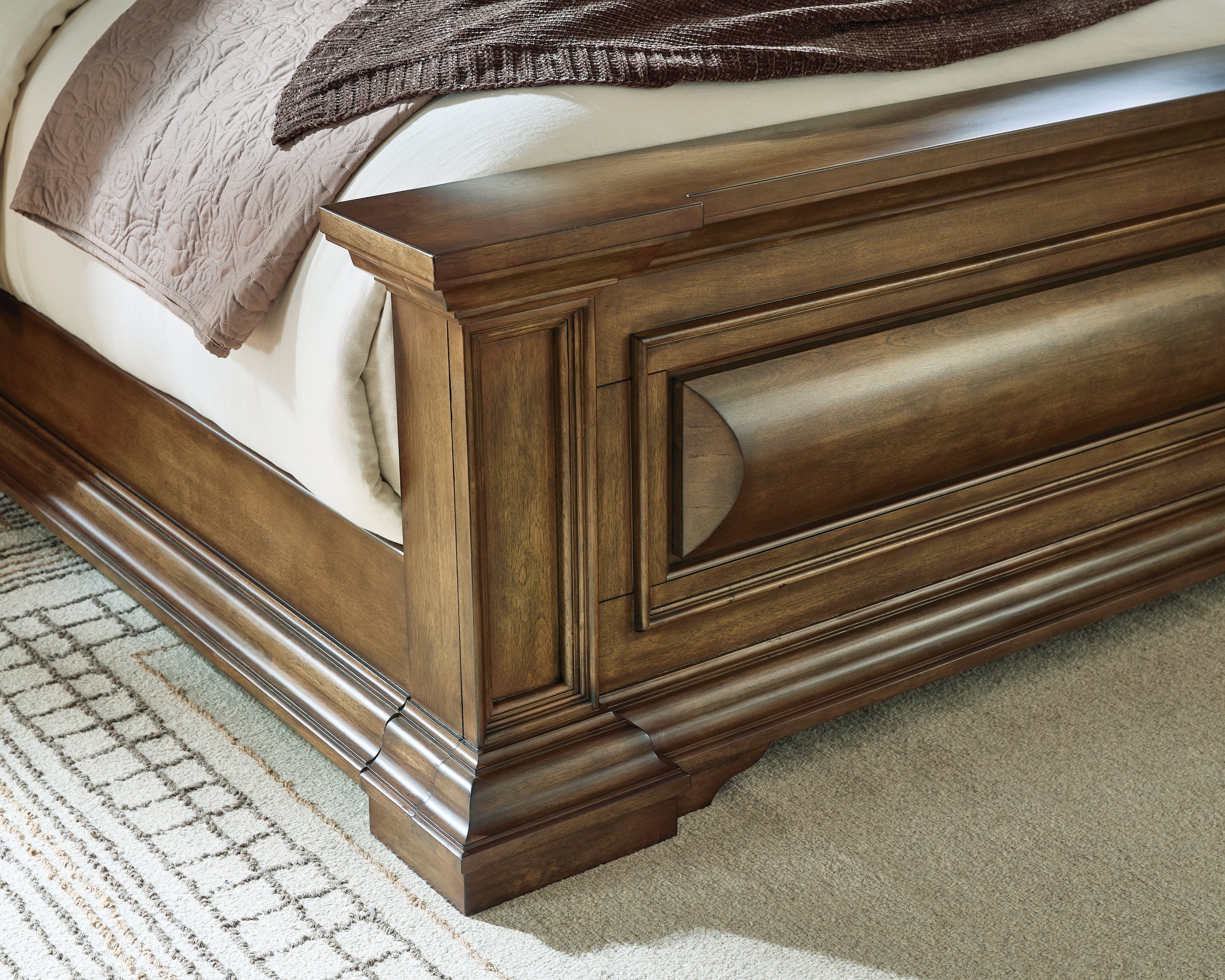 Frantanna Brown King Panel Bed