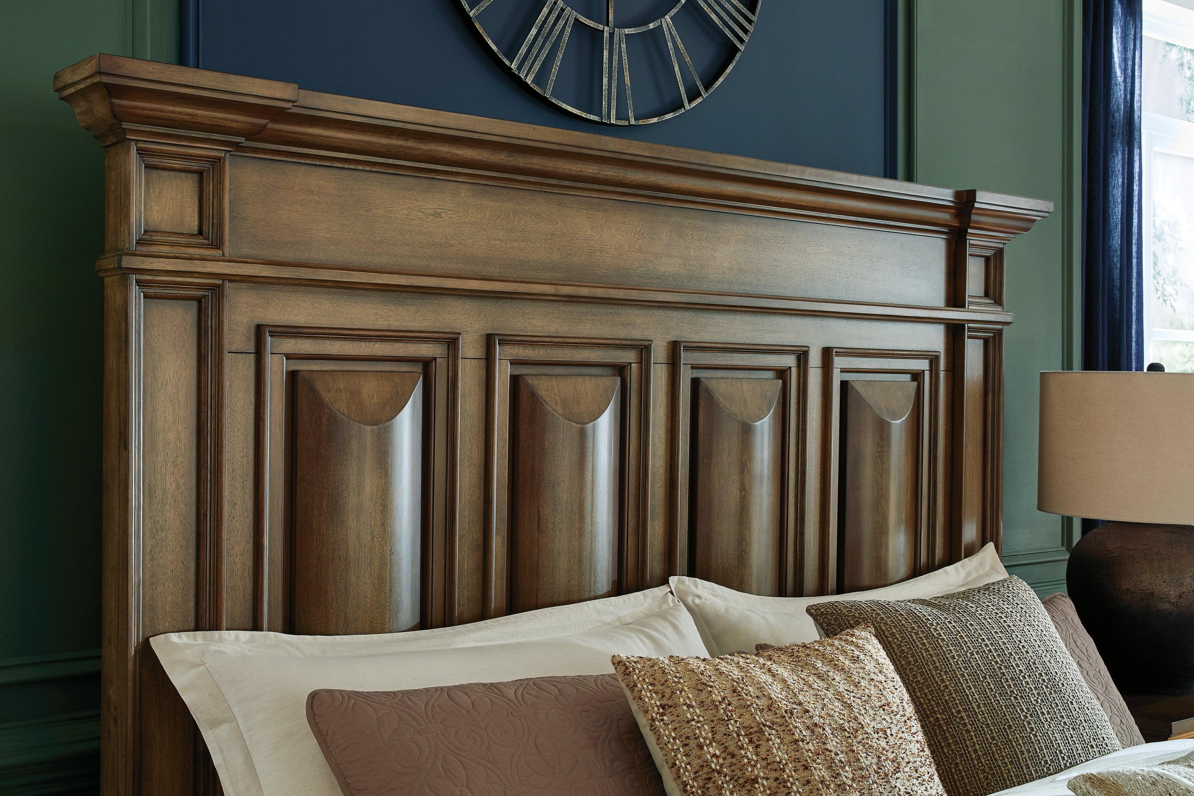 Frantanna Brown King Panel Storage Bed