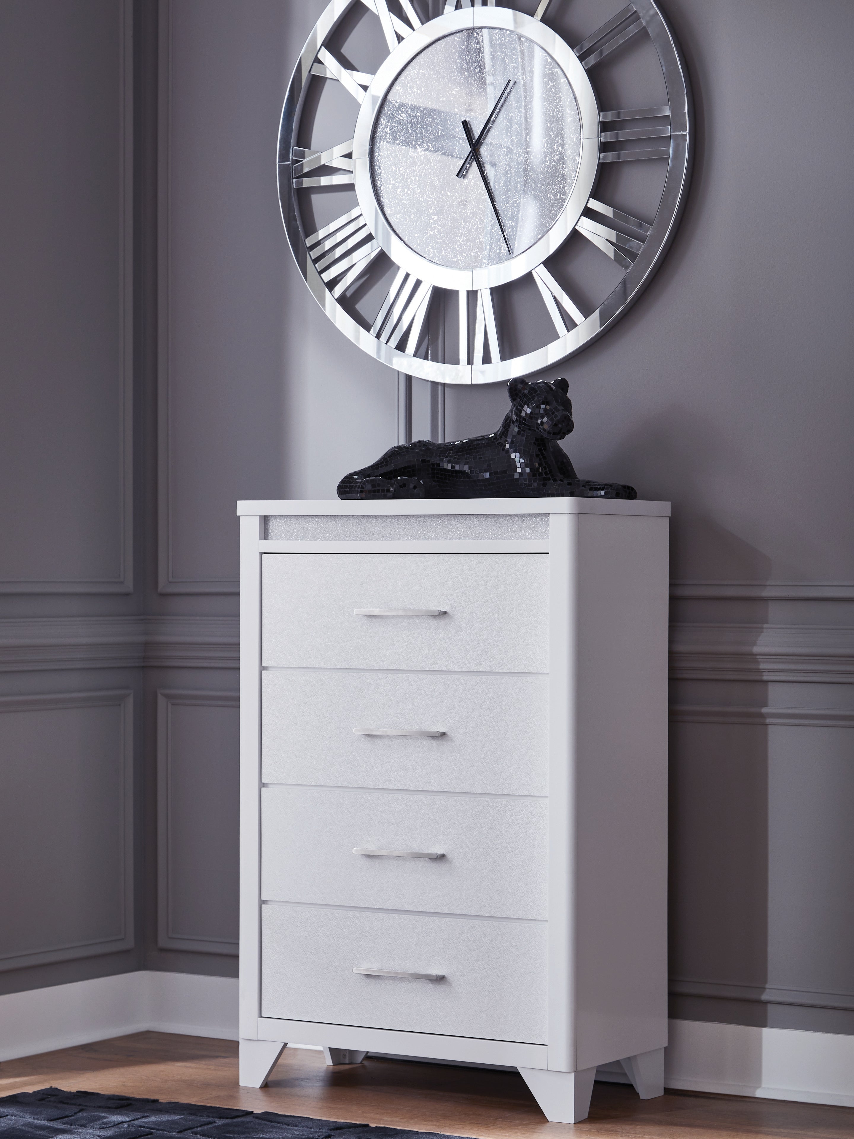 Frostlyn White Chest of Drawers