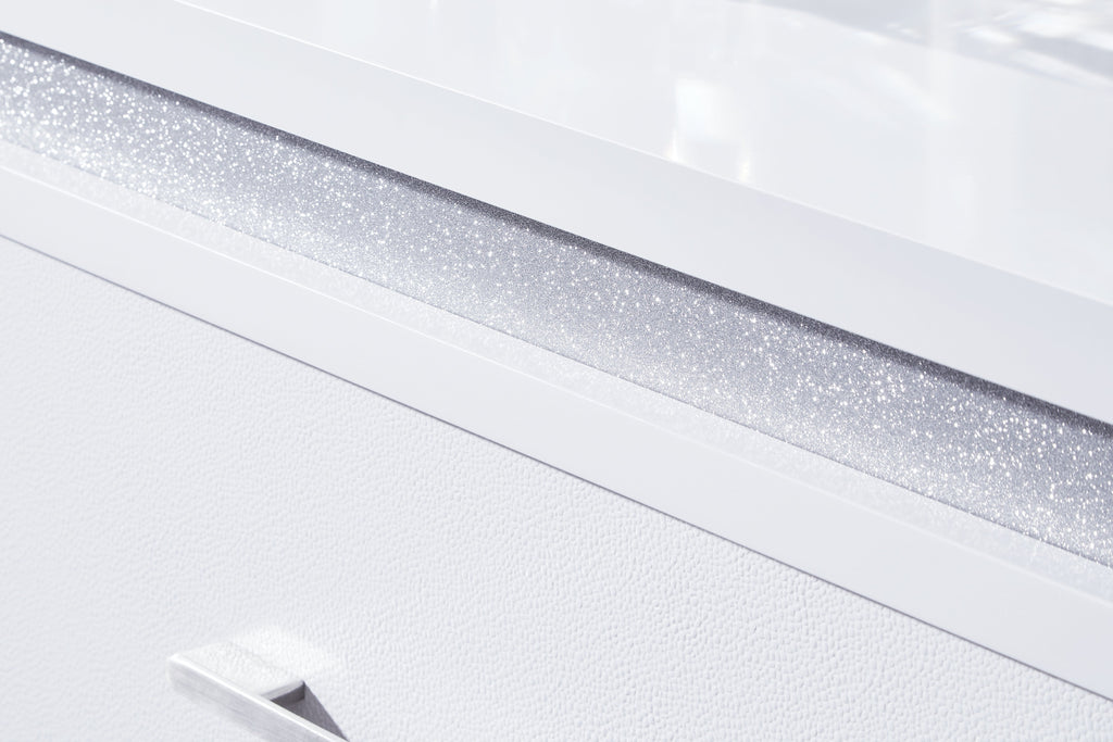 Frostlyn White Chest of Drawers