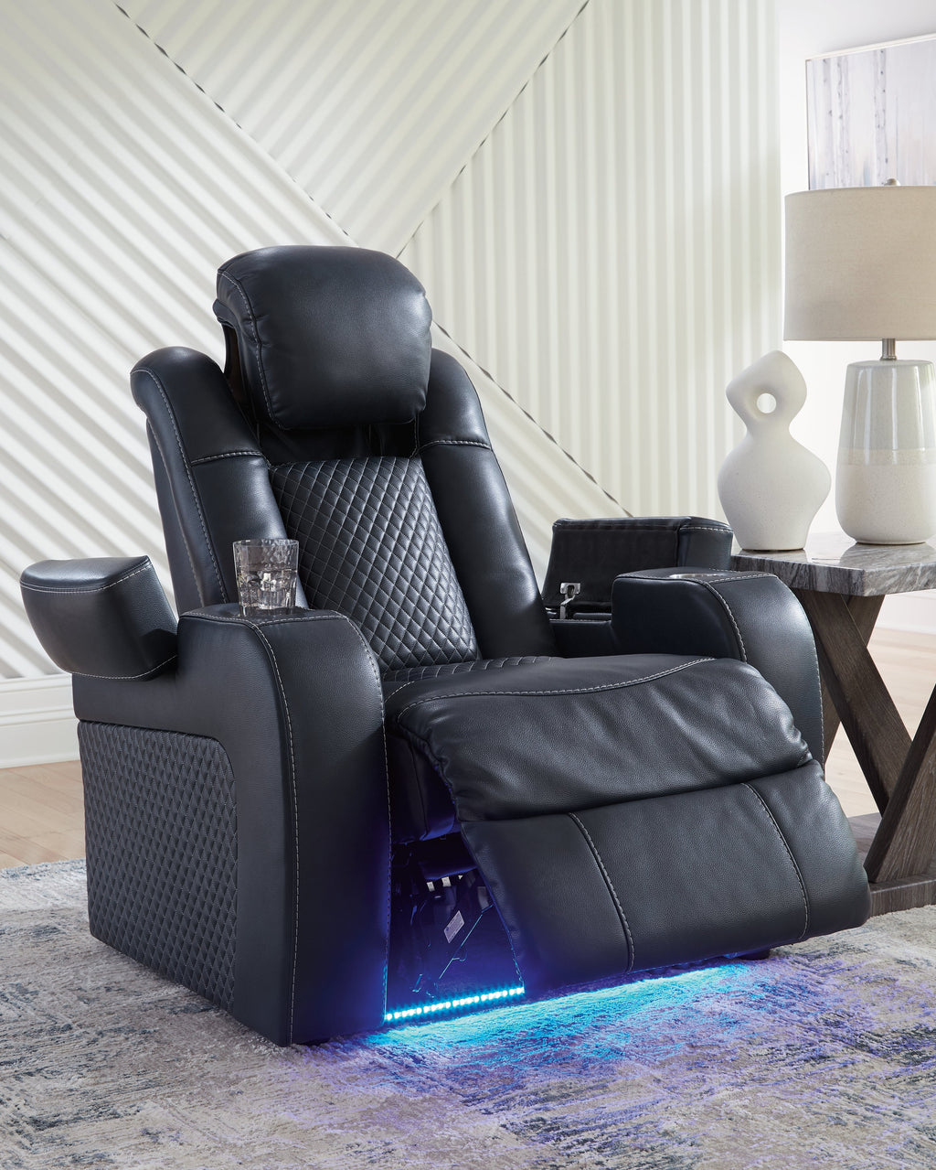 Fyne-Dyme Sapphire Power Reclining Sofa and Power Recliner