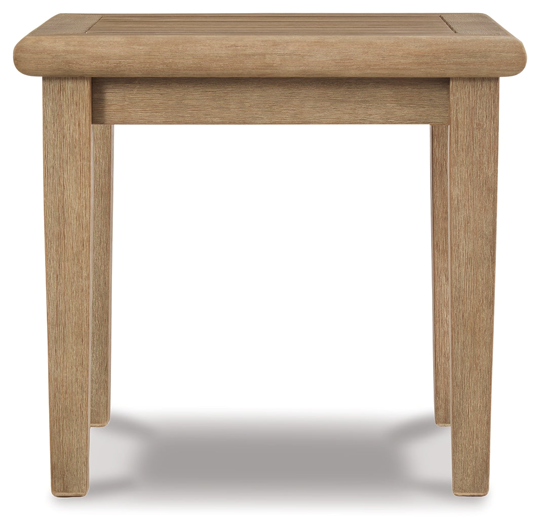 Gerianne Outdoor End Table