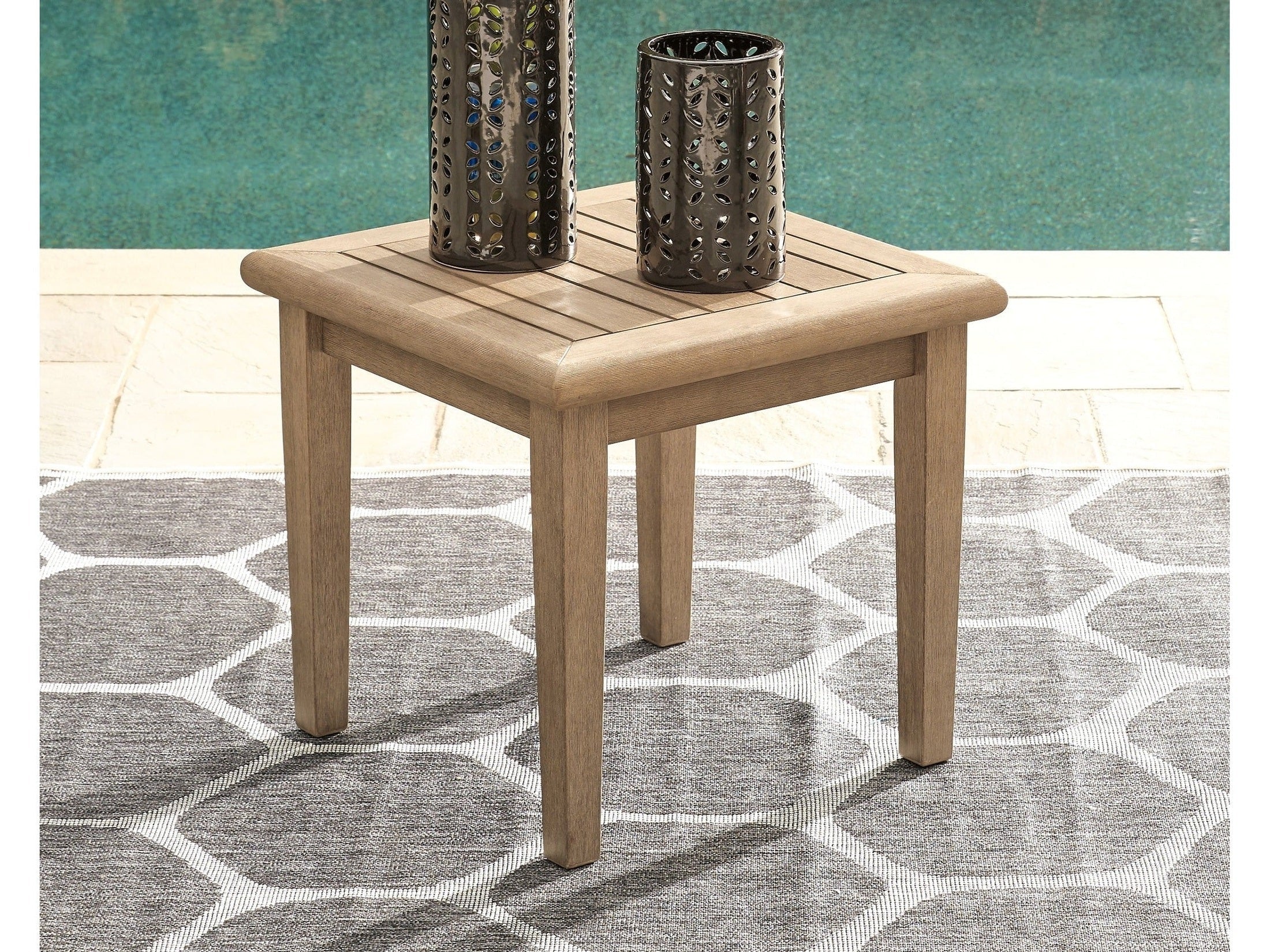 Gerianne Outdoor End Table