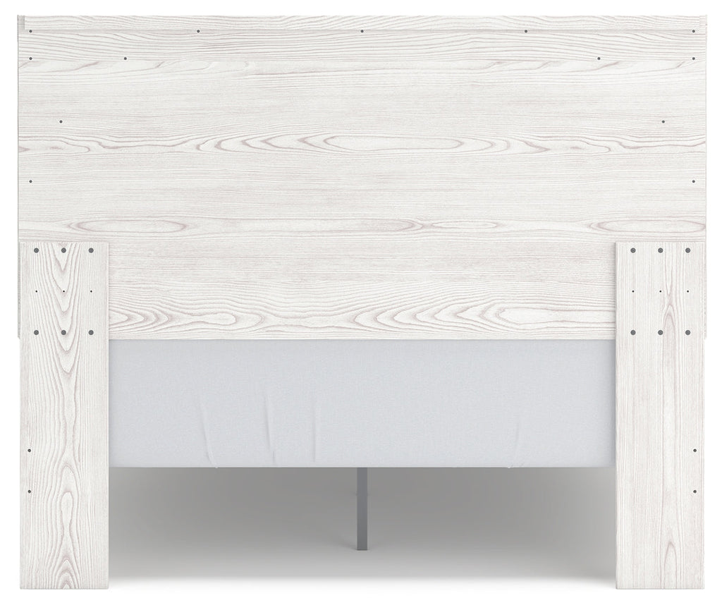 Gerridan White/Gray Queen Bed with Mirrored Dresser and Nightstand