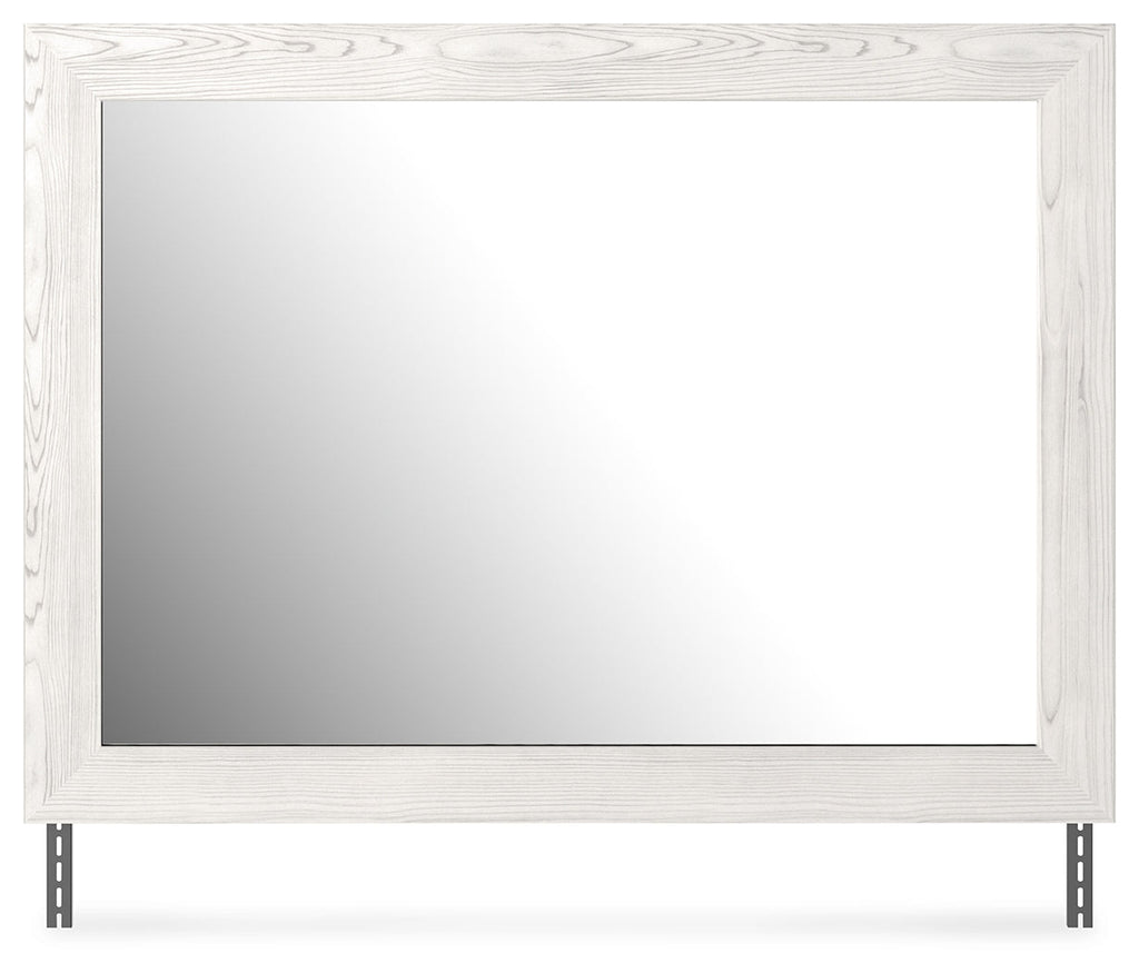 Gerridan /Gray Queen Panel Bedroom Set, White