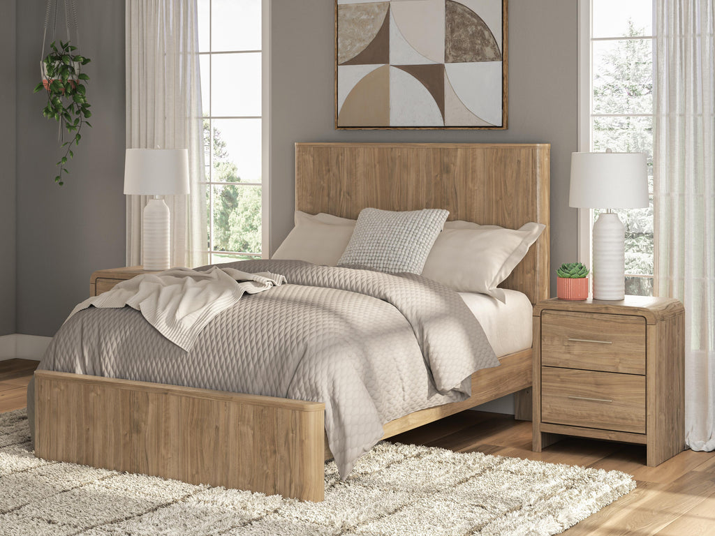 Gramburg Warm Natural Brown Full Panel Platform Bed