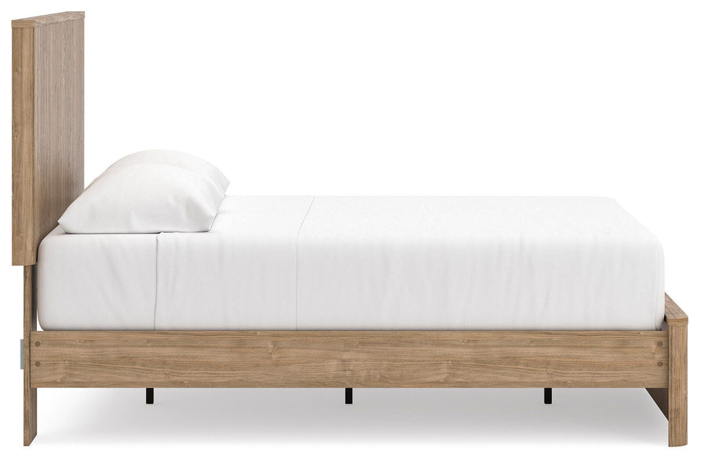 Gramburg Warm Natural Brown Queen Panel Platform Bed