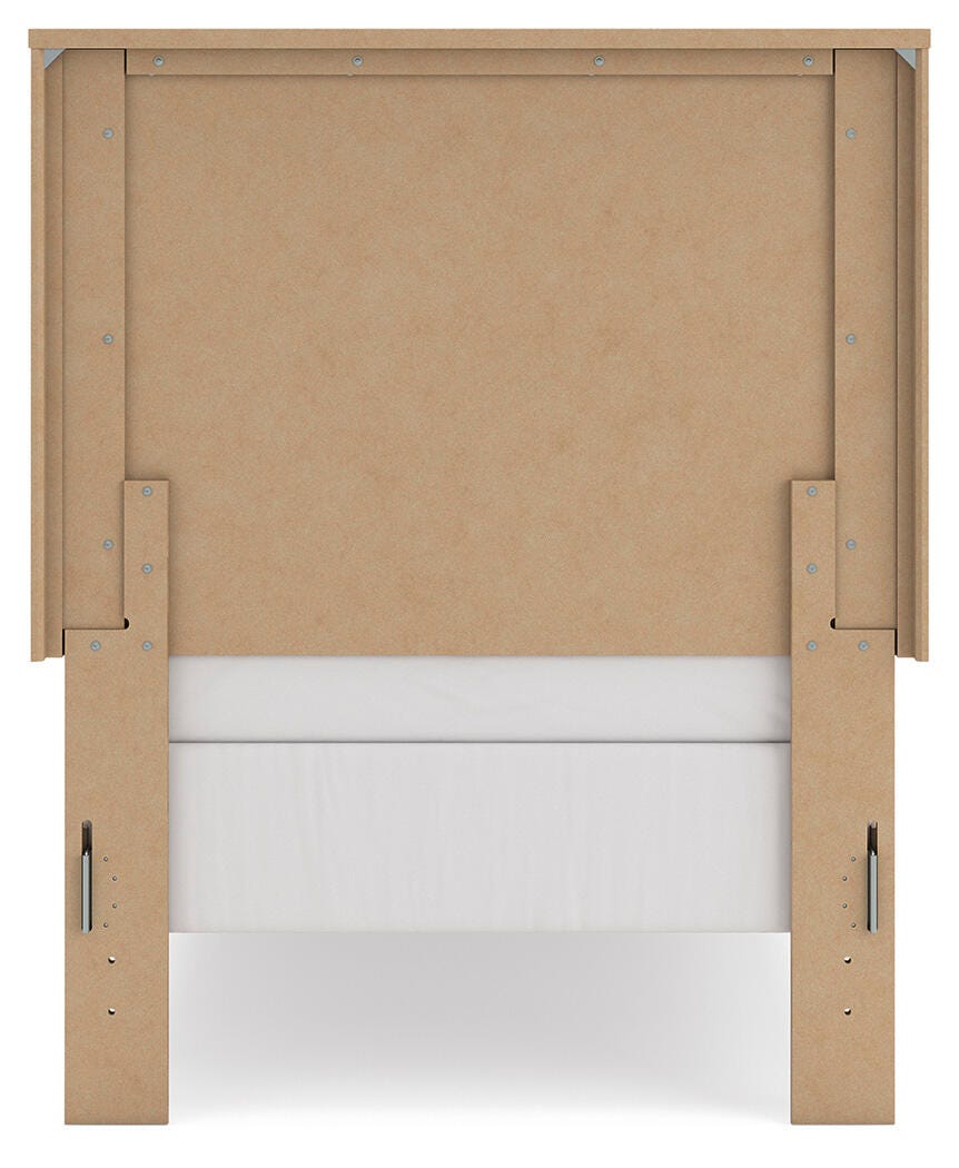 Gramburg Warm Natural Brown Twin Panel Bed