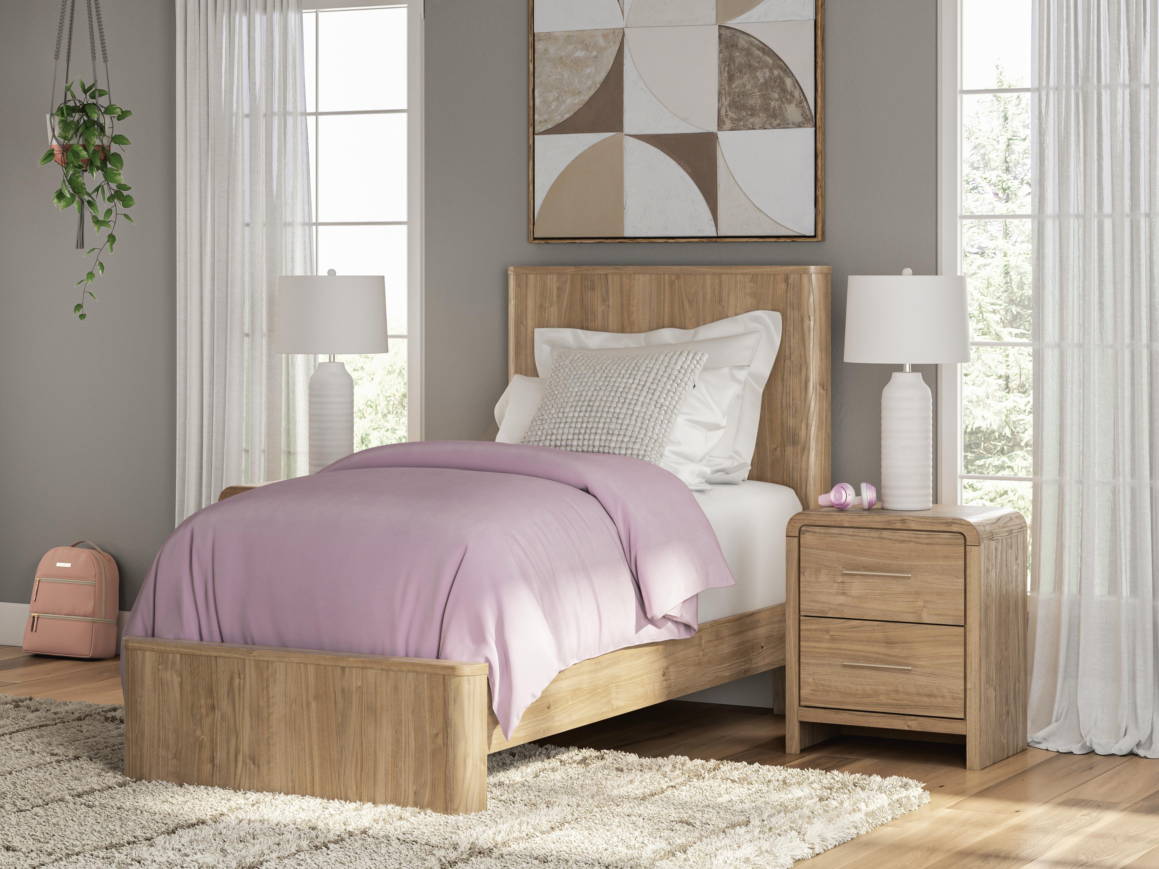 Gramburg Warm Natural Brown Twin Panel Platform Bed