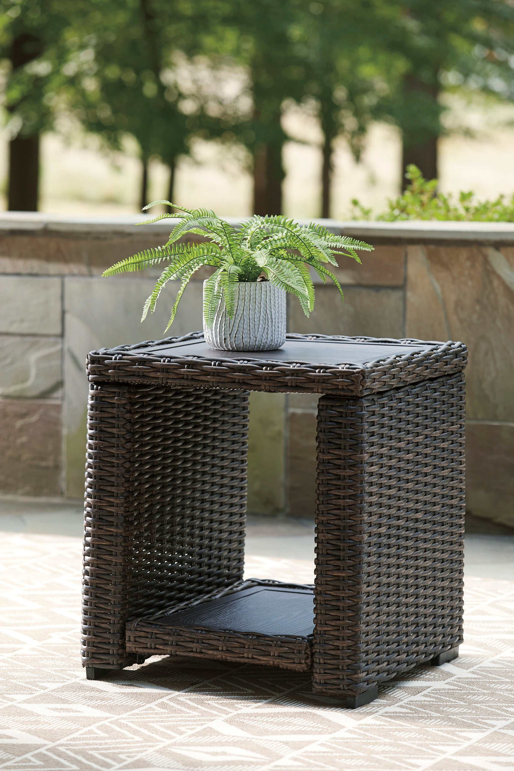 Grasson Lane Outdoor Occasional Table Set / 3pc