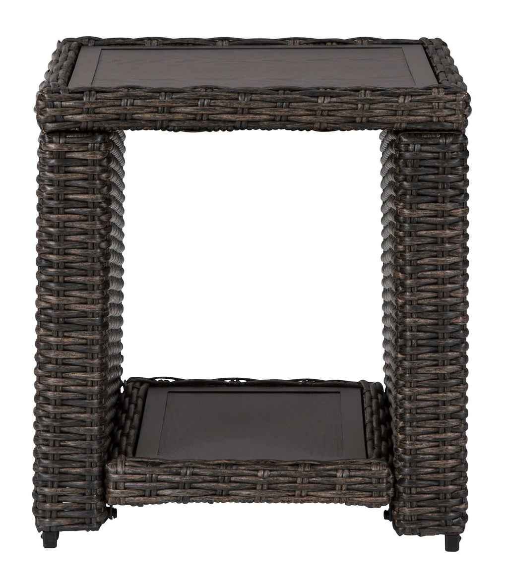 Grasson Lane Outdoor Occasional Table Set / 3pc