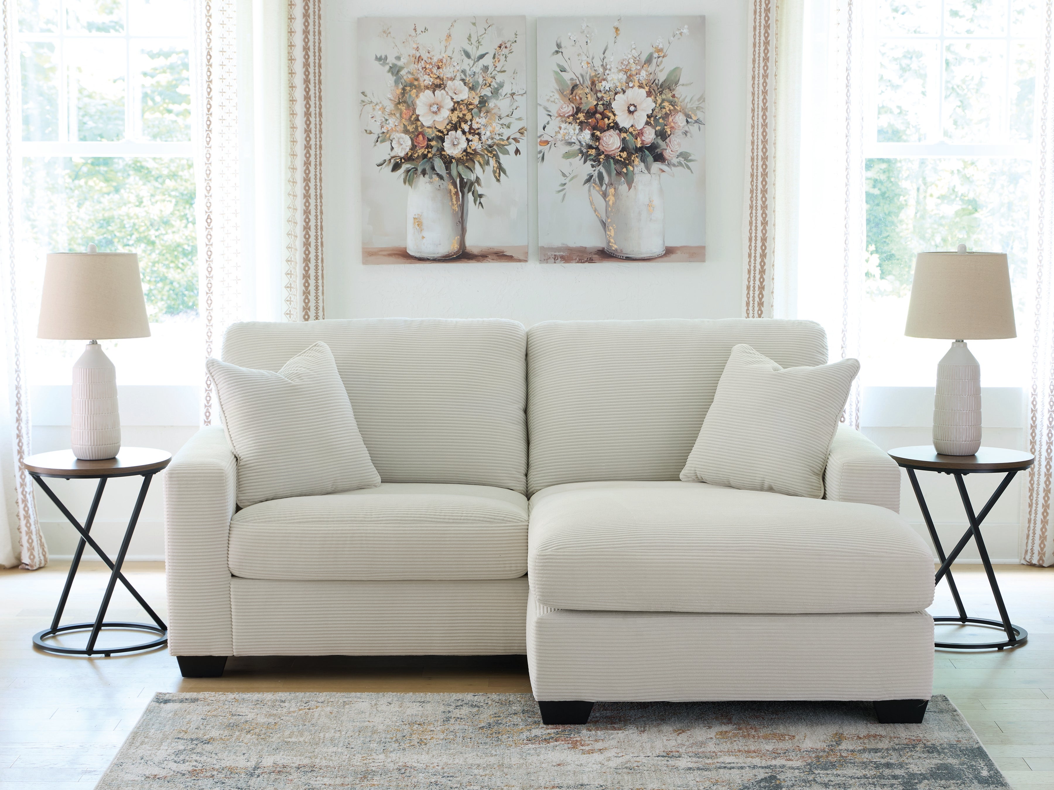 Greenbriar Ivory Sofa Chaise