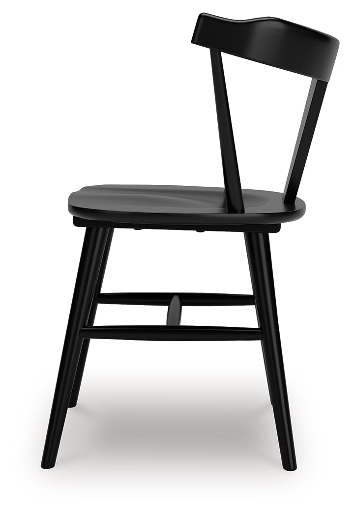Gretlynn Black Dining Table and 6 Chairs