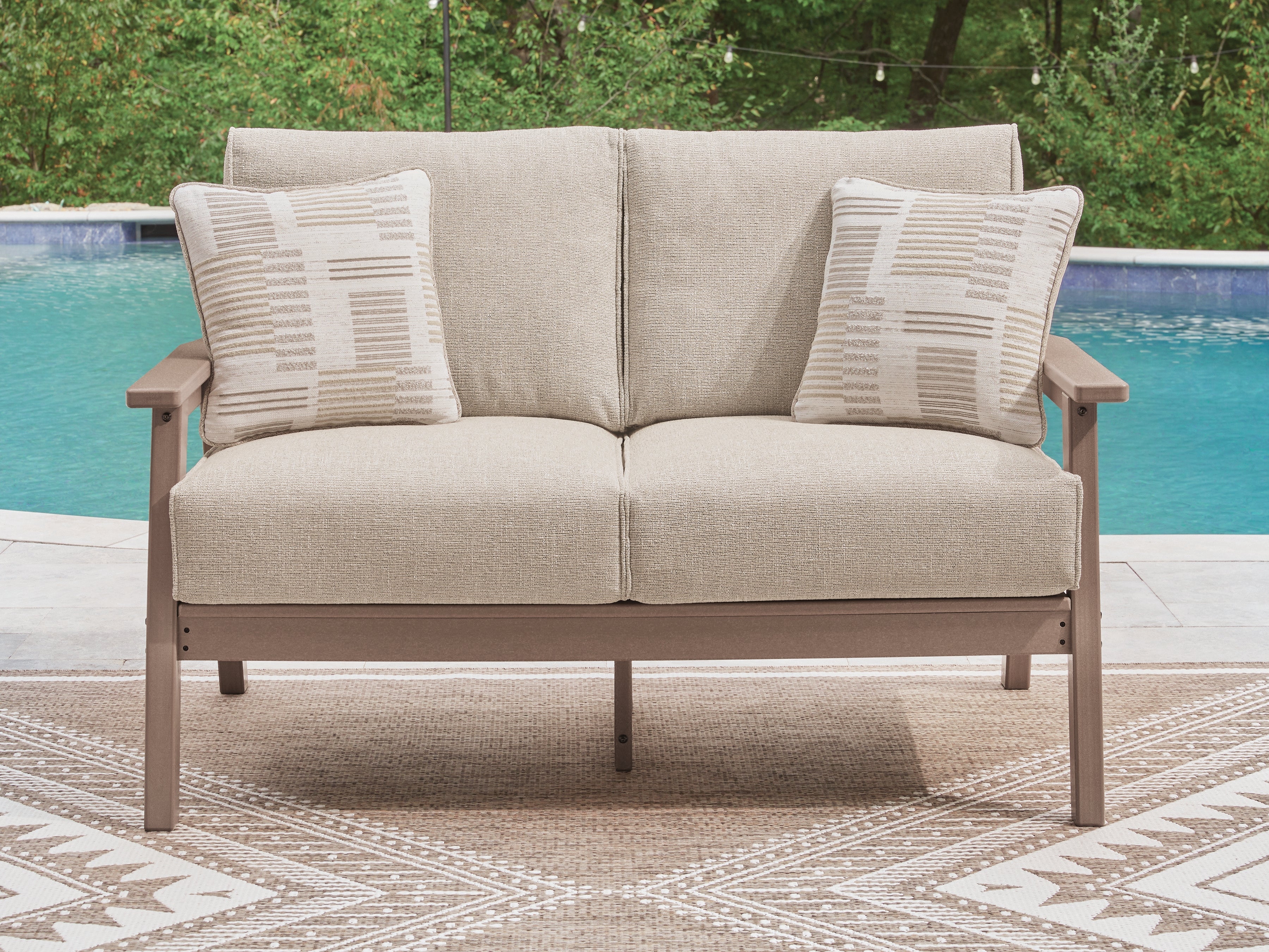 Grover Beach Driftwood Loveseat w/Cushion