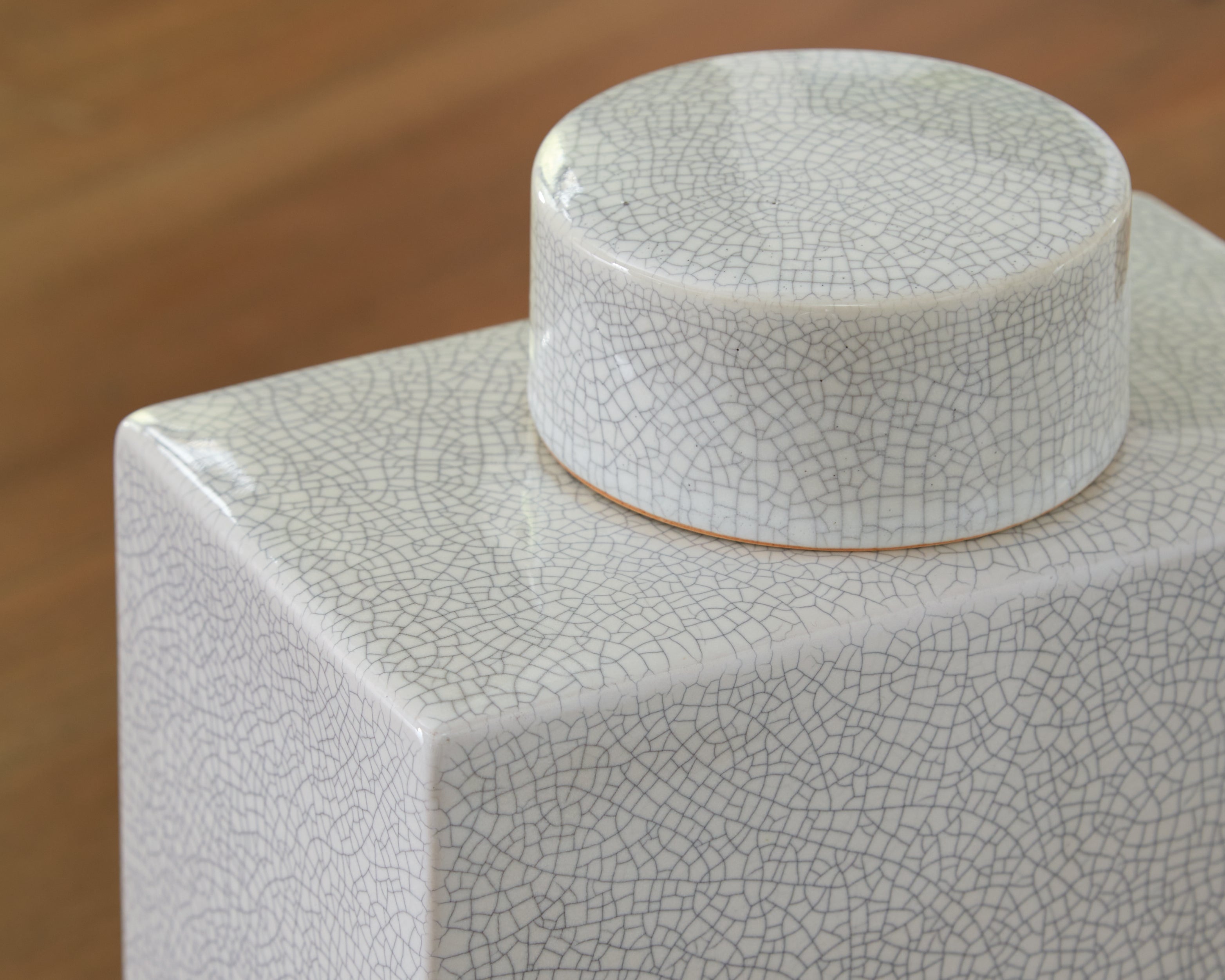 Haddworth Antique White Jar