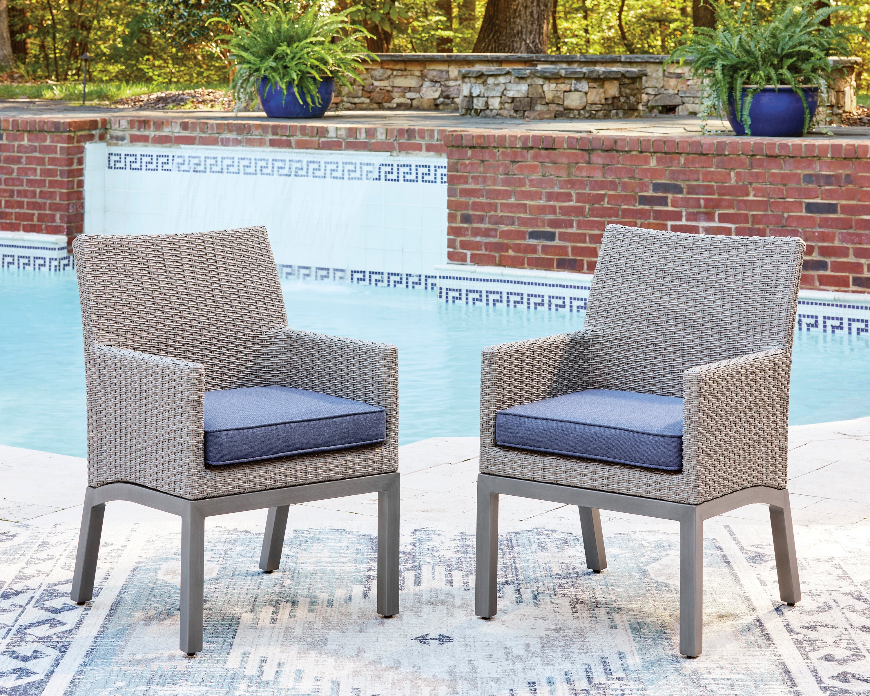 Half Moon Beach Blue/Gray Arm Chair With Cushion (Set of 2)