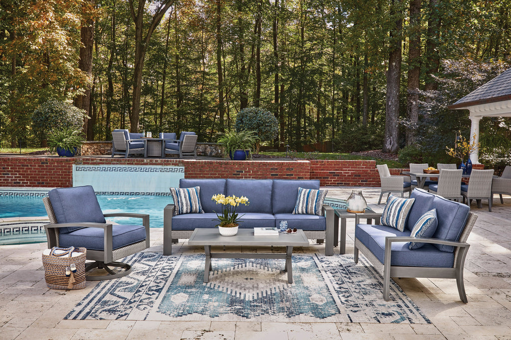 Half Moon Beach Blue/Gray Swivel Lounge w/ Cushion