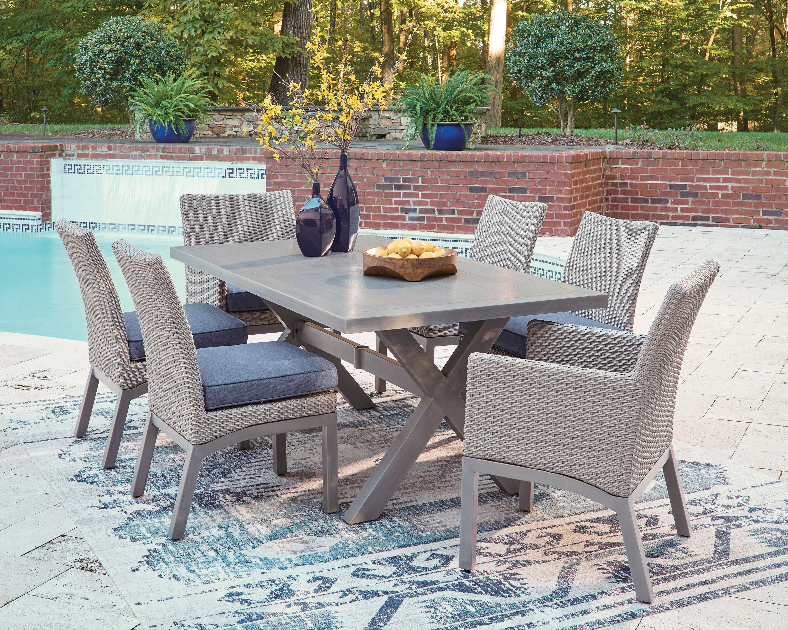 Half Moon Beach Gray RECT Dining Table w/UMB OPT