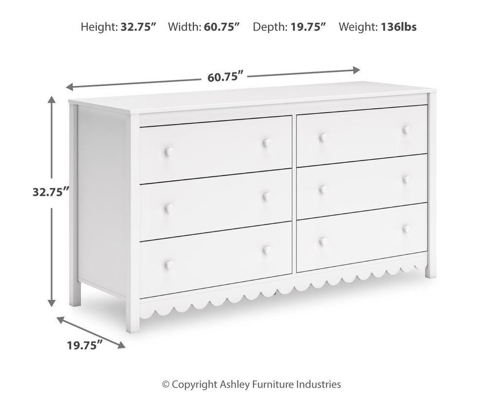 Hallityn White Dresser