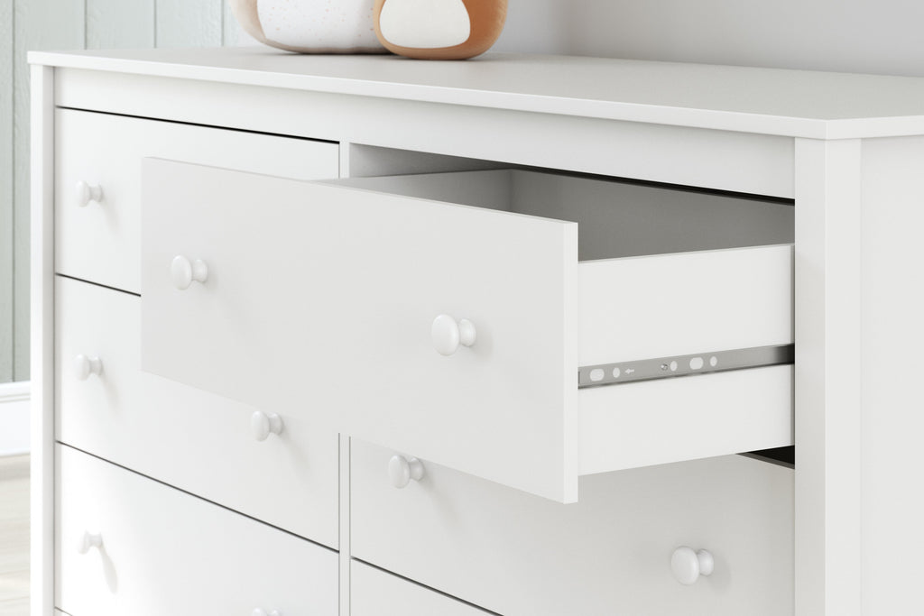 Hallityn White Dresser
