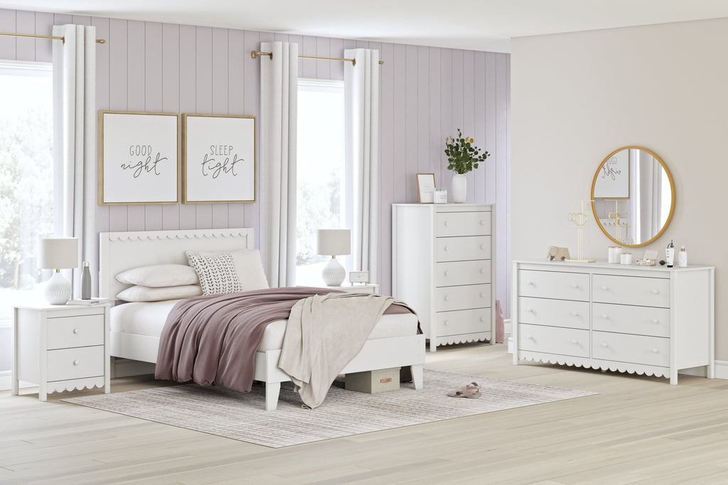 Hallityn White Full Panel Platform Youth Bed