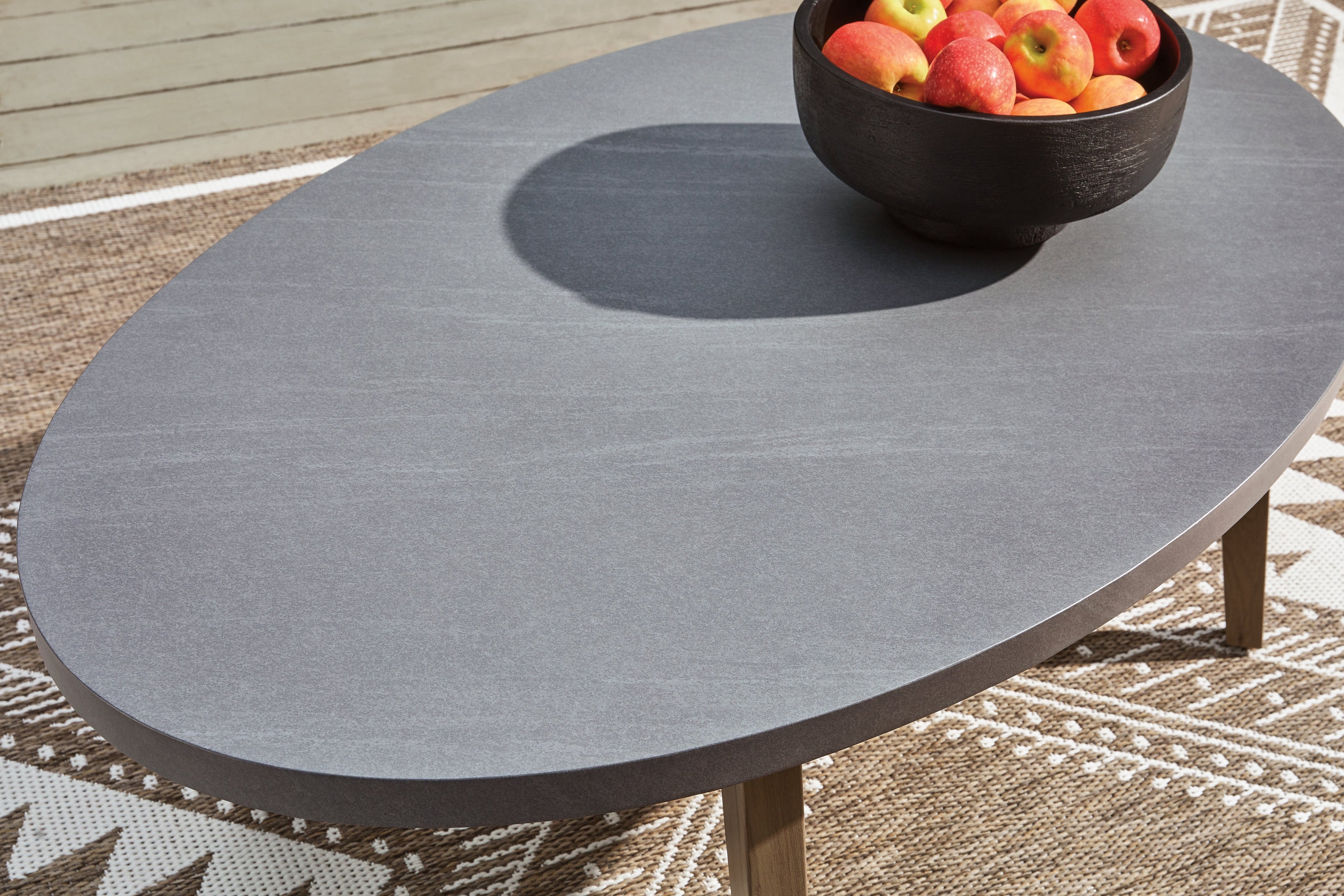 Harmony Headlands Natural/Gray Oval Cocktail Table