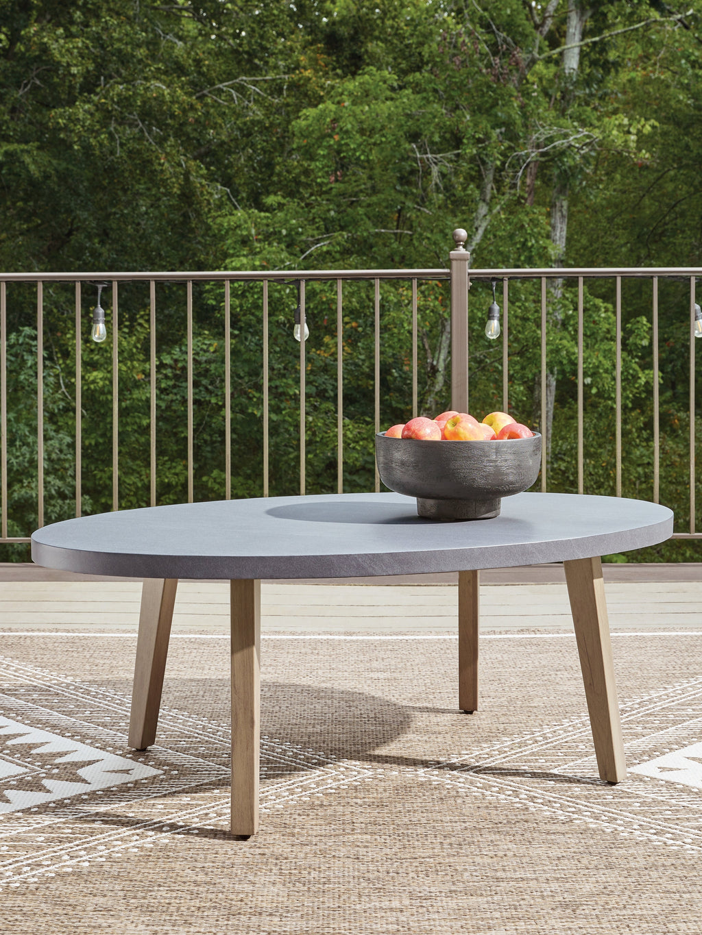 Harmony Headlands Natural/Gray Oval Cocktail Table