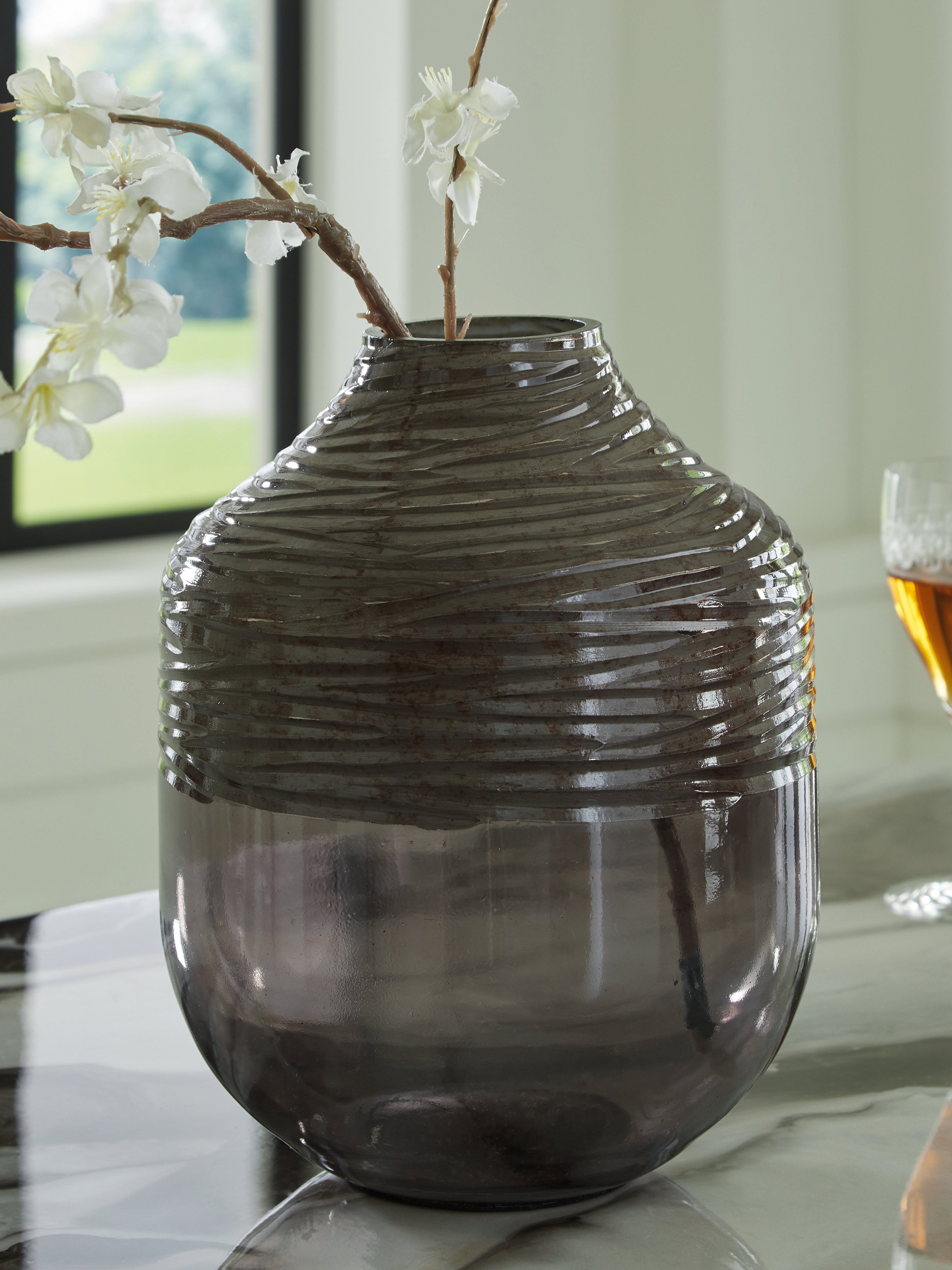 Harpwick Iridescent Gray Vase