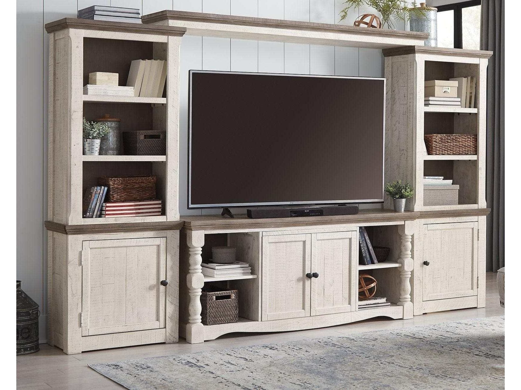 Havalance Weathered Gray & Vintage White Entertainment Center / 4pc