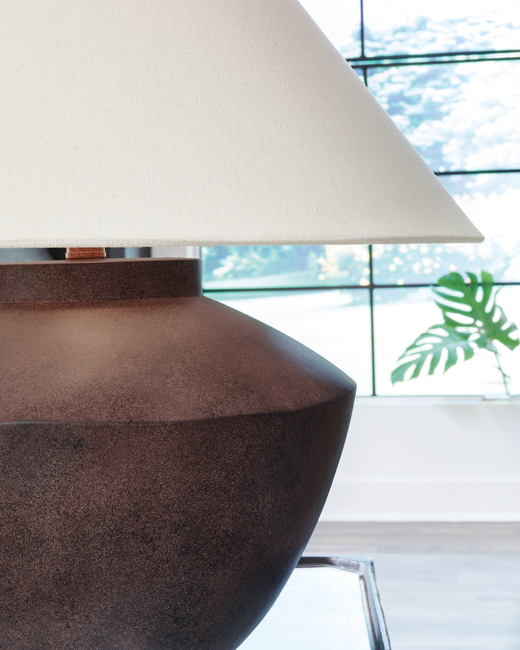 Honsworth Antique Brown Poly Table Lamp (1/CN)