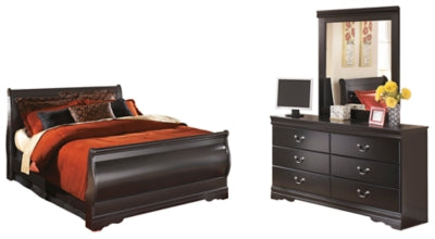 Huey Vineyard Black Queen Sleigh Bedroom Set with Dresser and Mirror